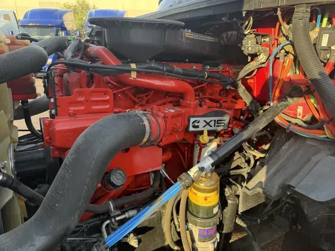 2022 International LT625b4e240f7eeb9401755d1f4feefb45b4f