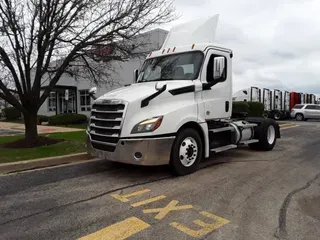 2020 FREIGHTLINER/MERCEDES NEW CASCADIA 126