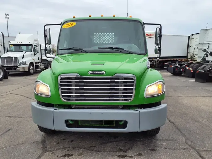 2016 FREIGHTLINER/MERCEDES M2 106