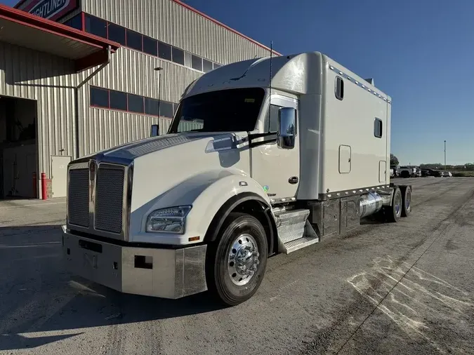 2018 Kenworth T880