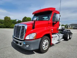 2018 Freightliner CASCADIA 125