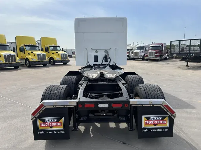 2023 Peterbilt 579