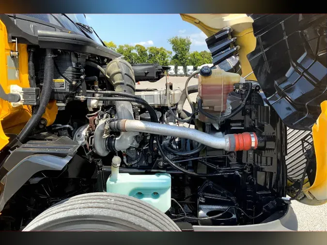 2019 INT LT625 6x4