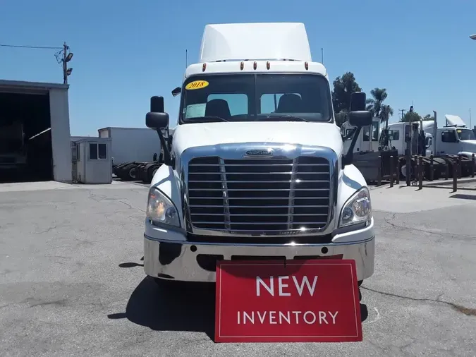 2018 FREIGHTLINER/MERCEDES NEW CASCADIA 126