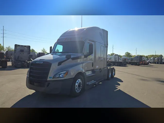 2024 Freightliner Cascadia 126b4ee14a510f9ce34ec9ca85bf80d4547