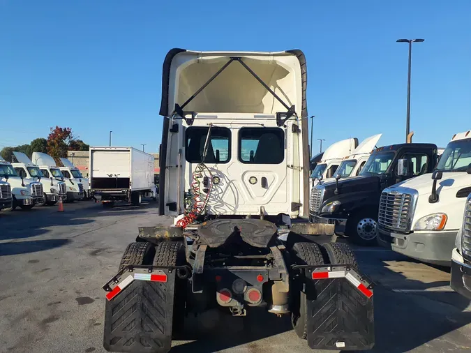 2019 FREIGHTLINER/MERCEDES NEW CASCADIA 126