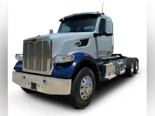 2023 Peterbilt 567