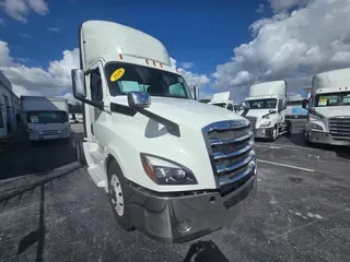 2019 FREIGHTLINER NEW CASCADIA PX12664