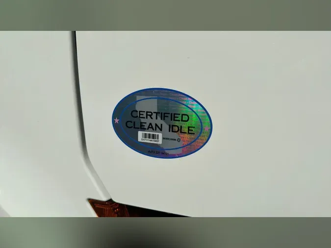 2019 Freightliner Cascadia 126