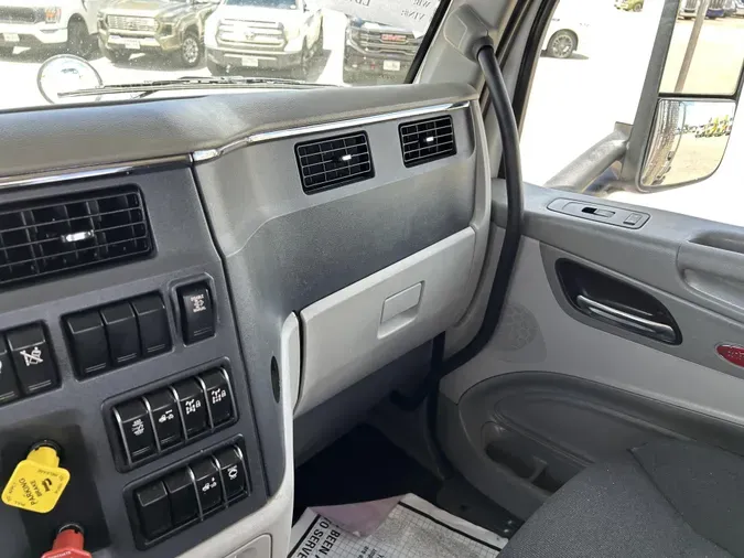 2020 Peterbilt 579