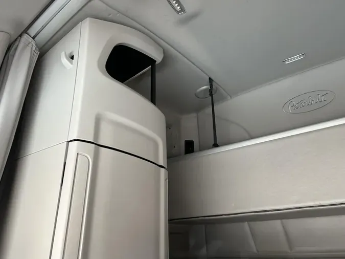 2021 Peterbilt 579