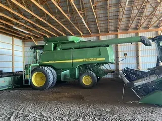 2006 John Deere 9660 STS