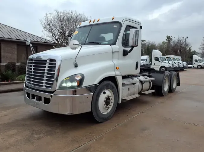 2020 FREIGHTLINER/MERCEDES CASCADIA 125b4fbc9e667081c3607201f0e6ec662f8
