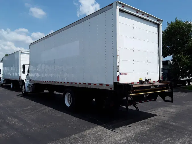 2017 FREIGHTLINER/MERCEDES M2 106