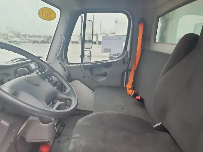 2019 FREIGHTLINER/MERCEDES M2 106