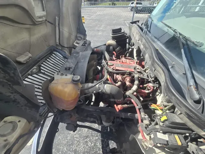 2019 NAVISTAR INTERNATIONAL 4300