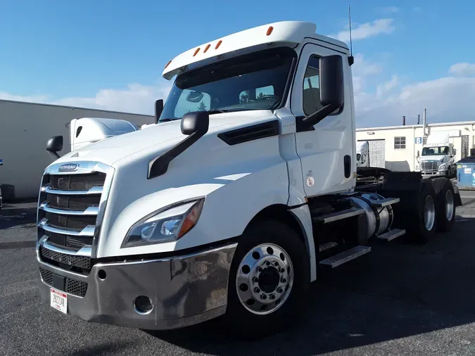 2020 FREIGHTLINER/MERCEDES NEW CASCADIA PX12664