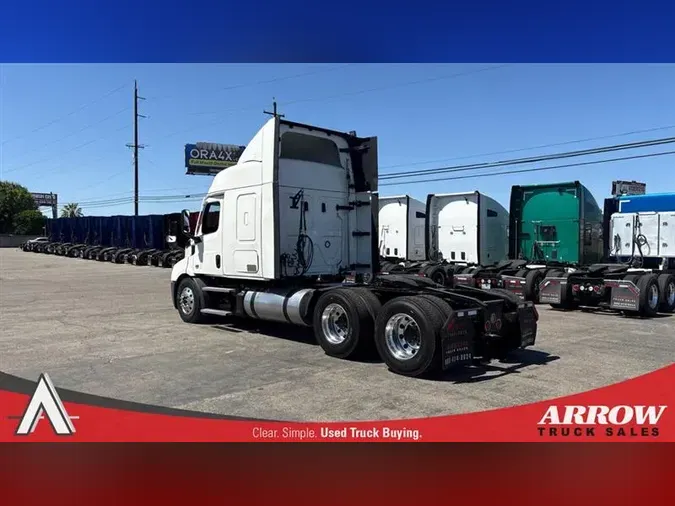 2022 FREIGHTLINER CA116