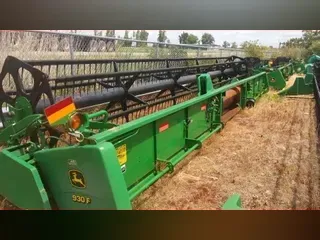 1998 John Deere 930