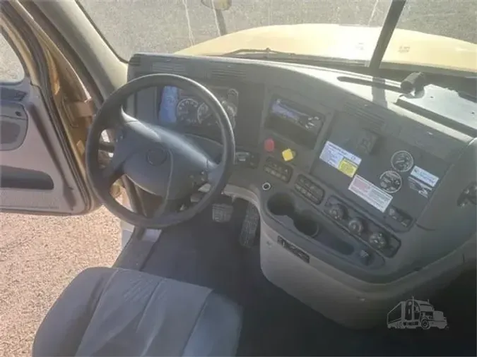 2018 FREIGHTLINER CASCADIA 125