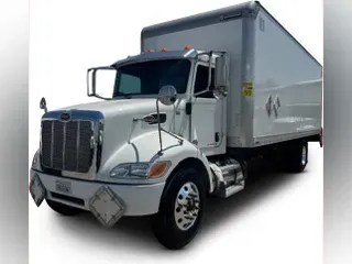 2020 Peterbilt 337