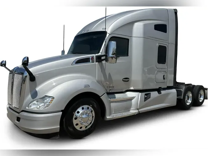 2022 Kenworth T680b520a8c83c2d2896f642ad152d42e04c