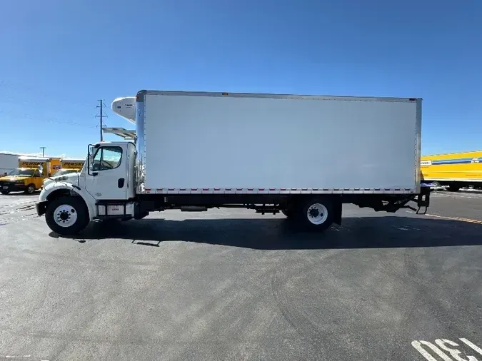 2017 Freightliner M2