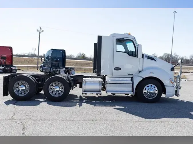 2021 KENWORTH T680