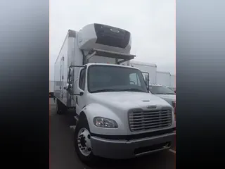 2018 FREIGHTLINER/MERCEDES M2 106