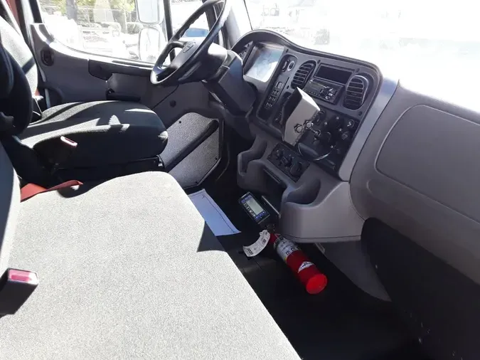 2019 FREIGHTLINER/MERCEDES M2 106b5277a0c74da6c814a457538068626c2