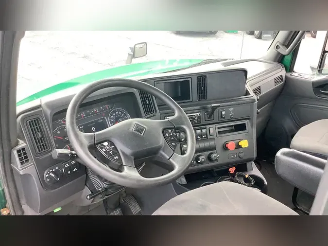 2020 International LT