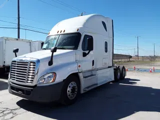2016 Freightliner CASCADIA 125