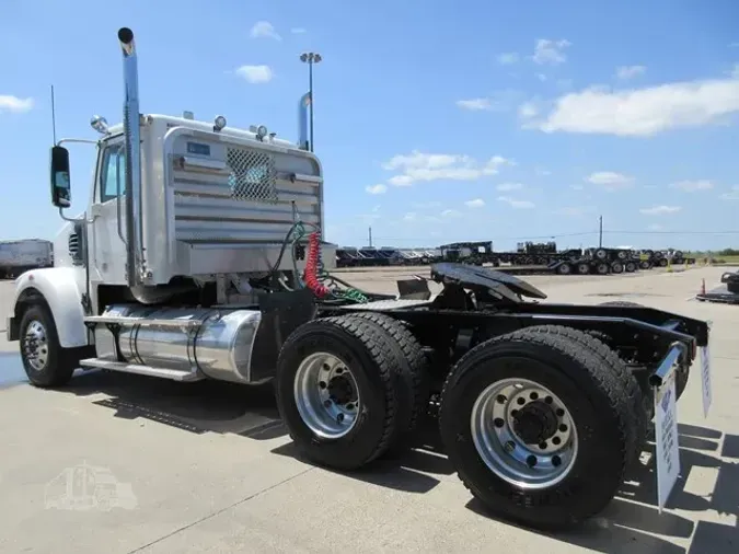 2015 FREIGHTLINER CORONADO 122 SD