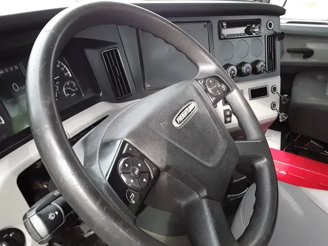 2020 FREIGHTLINER NEW CASCADIA 116