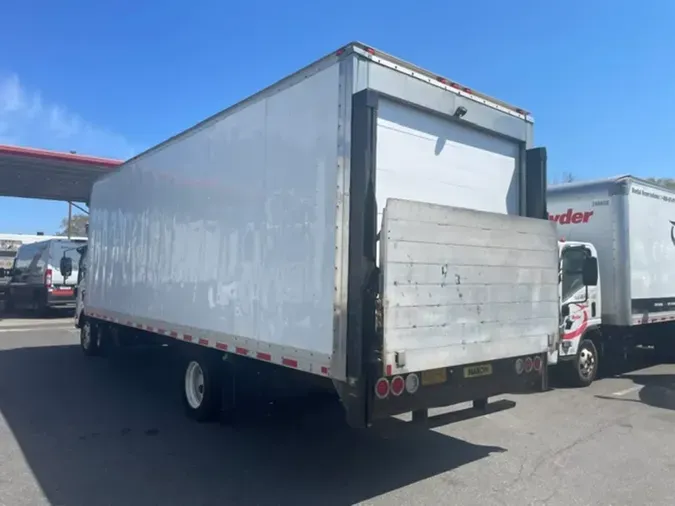 2018 ISUZU NRRb533cca56c72700aaf713fb8b0cd001d