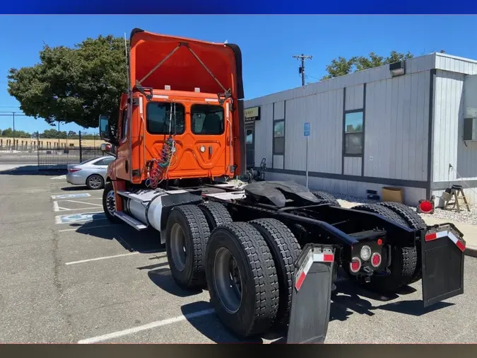 2020 FREIGHTLINER/MERCEDES NEW CASCADIA PX12664