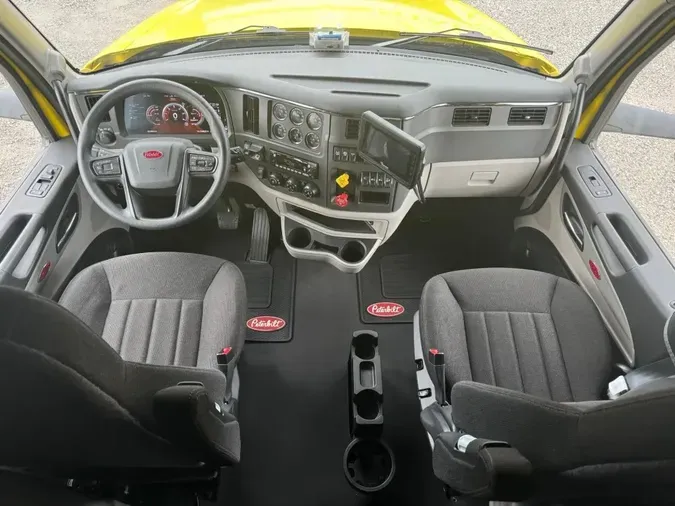 2024 PETERBILT 579