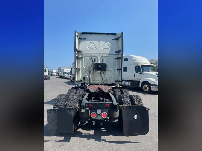 2019 FREIGHTLINER/MERCEDES CASCADIA 125