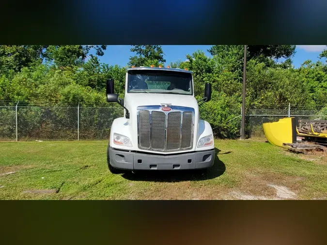 2021 Peterbilt 579