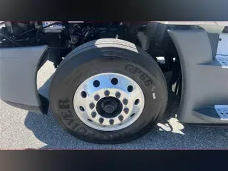 2018 FREIGHTLINER CA12562DC