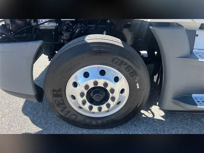 2018 FREIGHTLINER CA12562DCb5411d63955416304cefb1e84ce35703