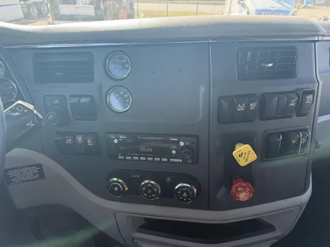2022 Peterbilt 579