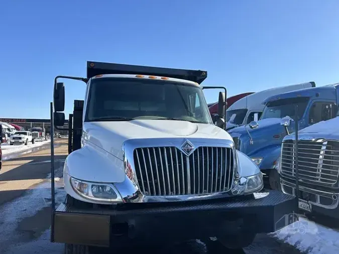 2009 INTERNATIONAL DURASTAR 4300