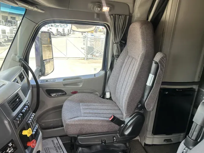 2021 Peterbilt 579