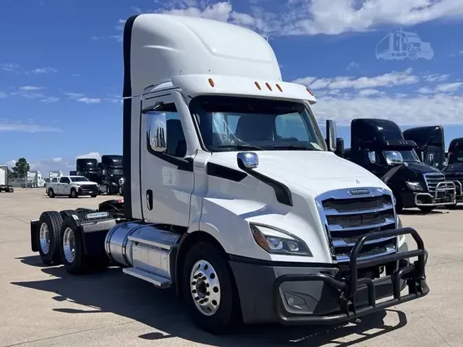 2023 FREIGHTLINER CASCADIA 116b547f56374f800377026f95e3e7e71c8