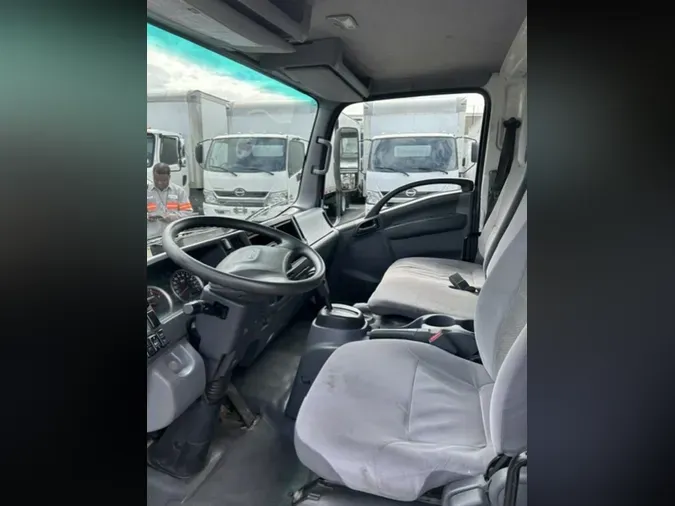 2017 ISUZU NQR-NS4 CREW CABb54cf2be40c9ff67142de5caf7d499ac