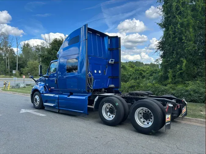 2020 International LT625
