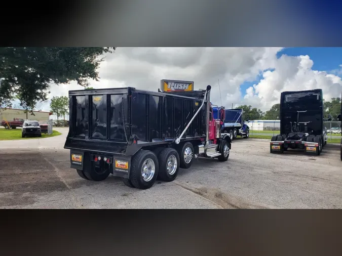 2025 Peterbilt 589b54dc324301f67e90e585f07b0060cd4