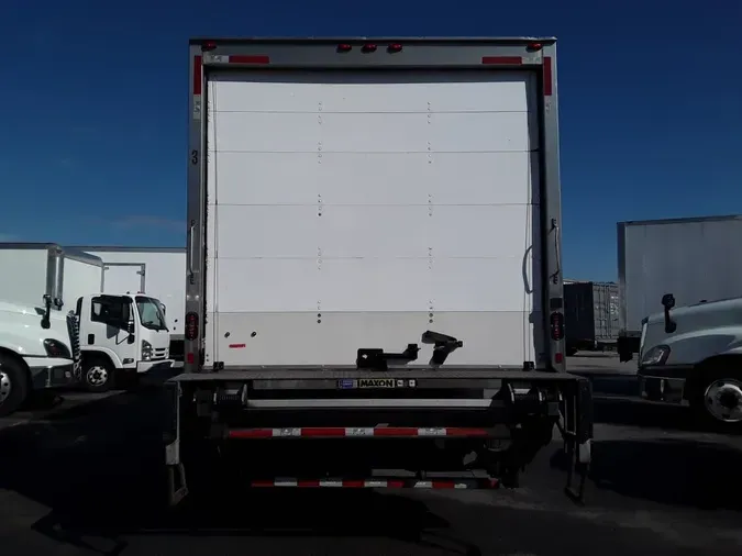 2018 FREIGHTLINER/MERCEDES M2 106