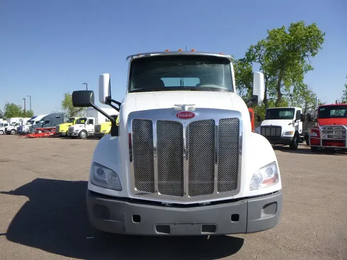 2021 Peterbilt 579